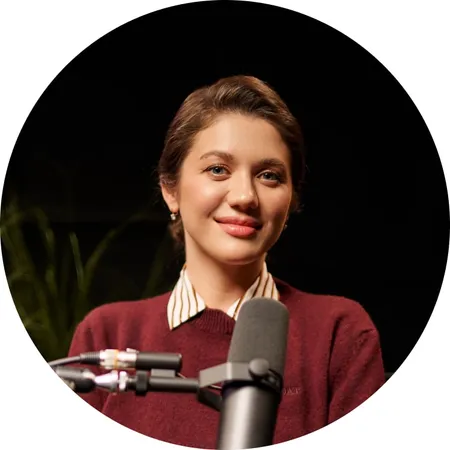 Альона Смірнова