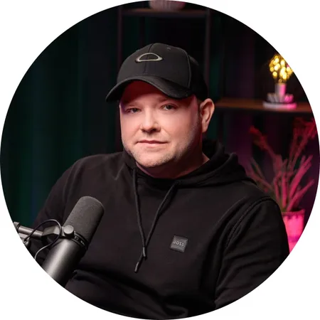 Дмитро Собакарь